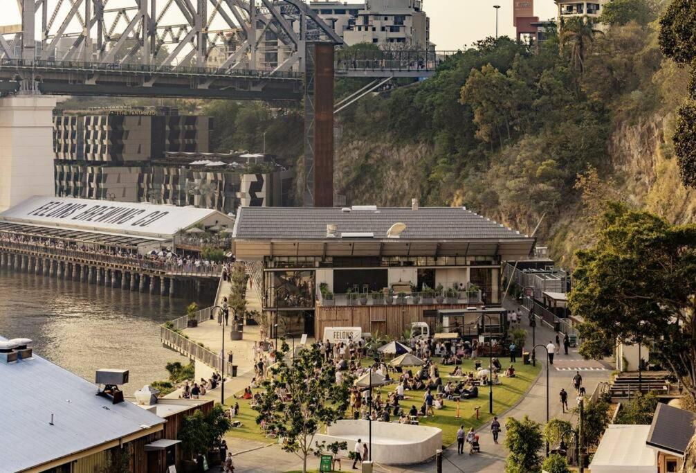 Spectacular Riverside
